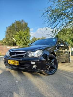 classifieds/cars mercedes