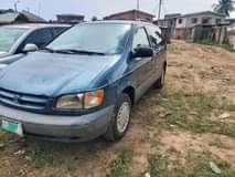 A picture of Neatly Used Toyota Sienna