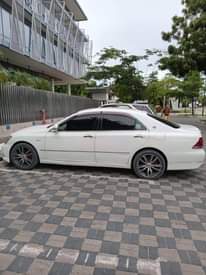 A picture of CROWN