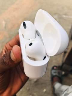 airpods