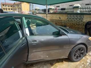 A picture of Toyota Camry 05