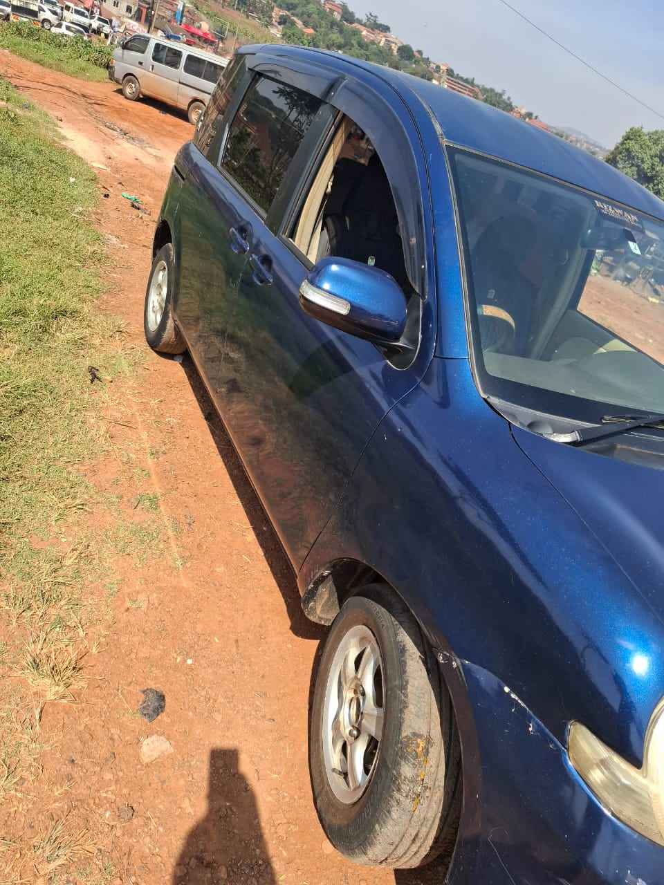 A picture of SIENTA 16.5M CALL 0701488581 WHAT S APP 077641
