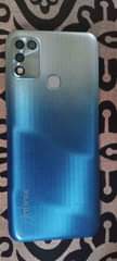A picture of Nauza iphinix hot 11play Ina 64gb rom4 ni safiii haina