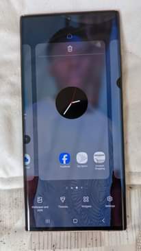 A picture of Samsung not20 ultra 5g