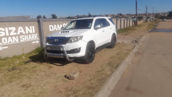 used toyota fortuner