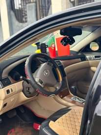 A picture of Lexus ES330