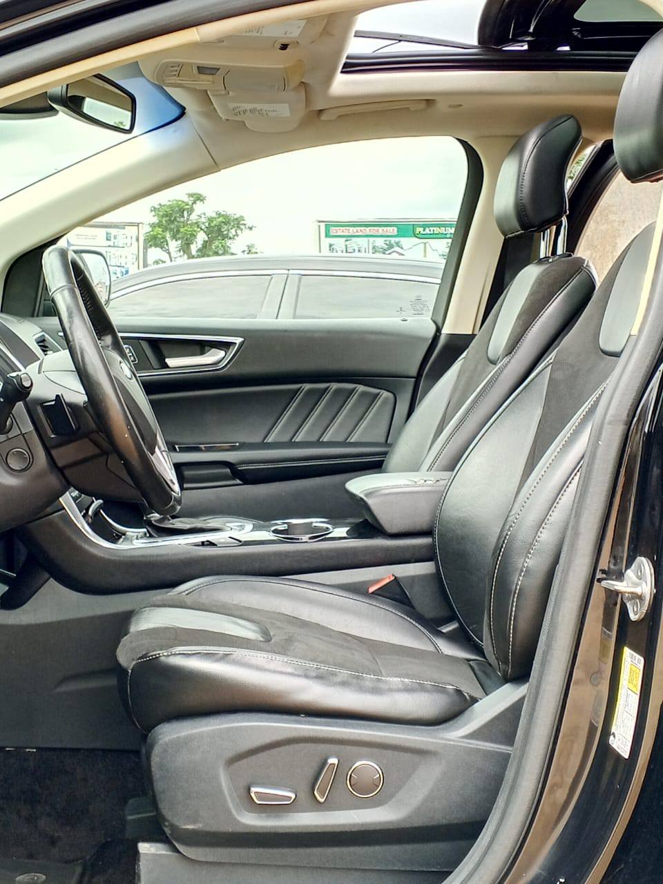 A picture of Distress sale direct Belgium FORD EDGE 2017 FULL PANO