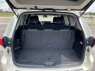 A picture of Few months hardly driven Toyota Highlander 2018 model located in