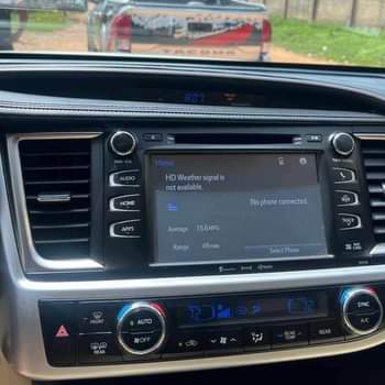 A picture of TOYOTA HIGHLANDER 2016 MODEL