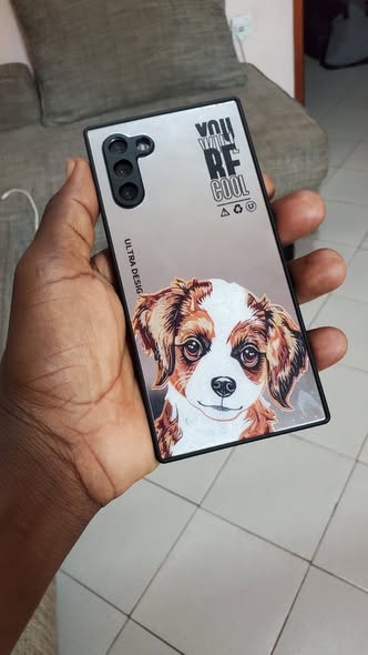 A picture of Samsung note 10