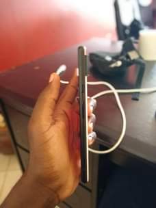 A picture of Google pixel 6