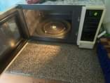 A picture of Microwave