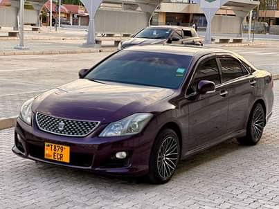 A picture of Toyota Crown Athlete Bei 23 800000