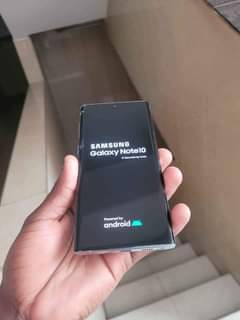 Sindisiwe L.
