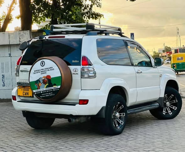 A picture of Toyota land cruiser prado 0784336990