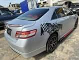 A picture of LET COMPARE YA TOK TOYOTA CAMRY SE 2008 09 Model