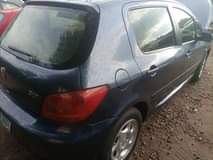 A picture of Nearly used Peugeot 307 model Belgium standard everything is working