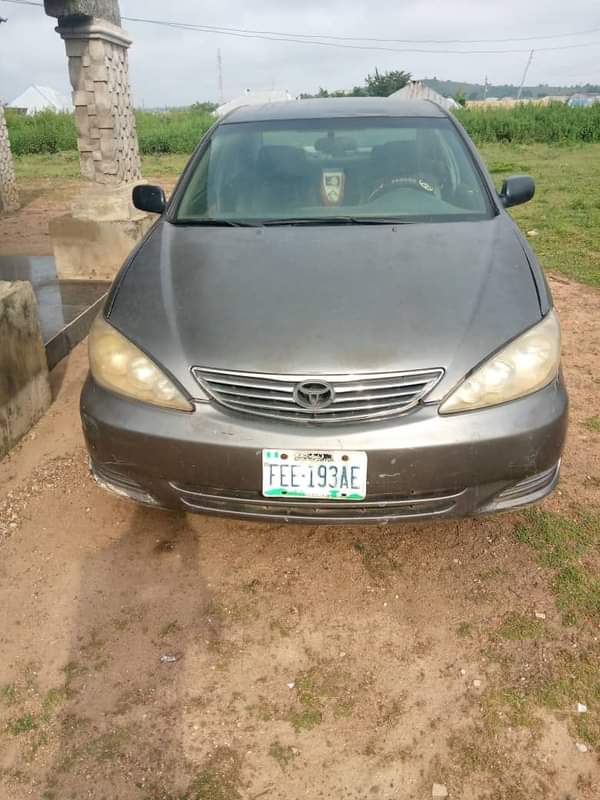 A picture of Dealer market 2004 Toyota Camry big daddy First body pan