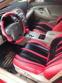 A picture of TOYOTA CAMRY