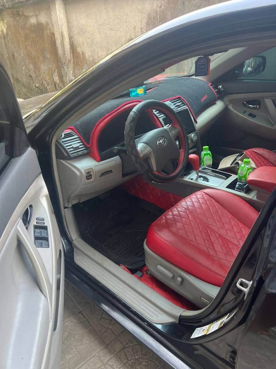 A picture of Toyota Camry spider 09