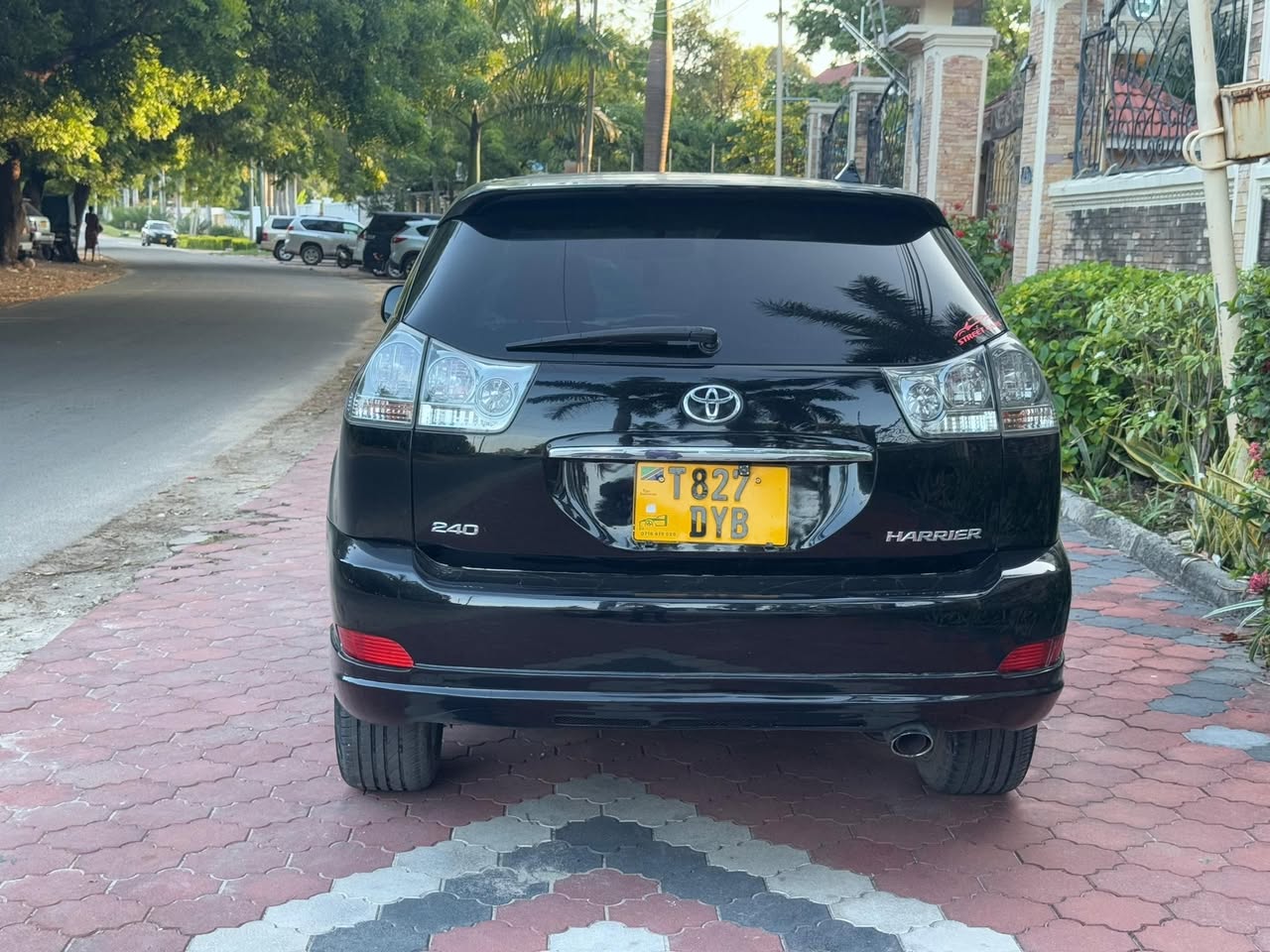 toyota harrier