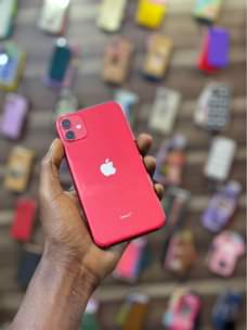 A picture of IPhone 11