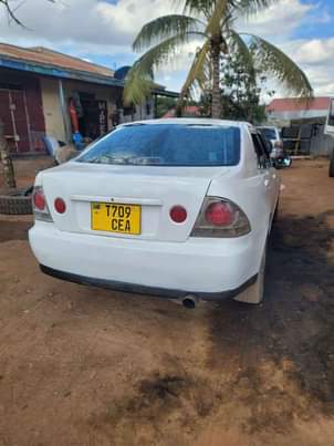 used toyota altezza