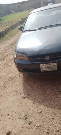 A picture of Honda accor 2000