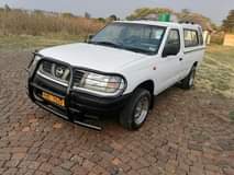 used nissan hardbody