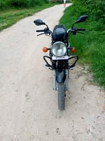 A picture of Tvs cc 125 inaunzwa pikpik Haina kipengere chochote Stata jino