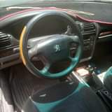A picture of Peugeot 406