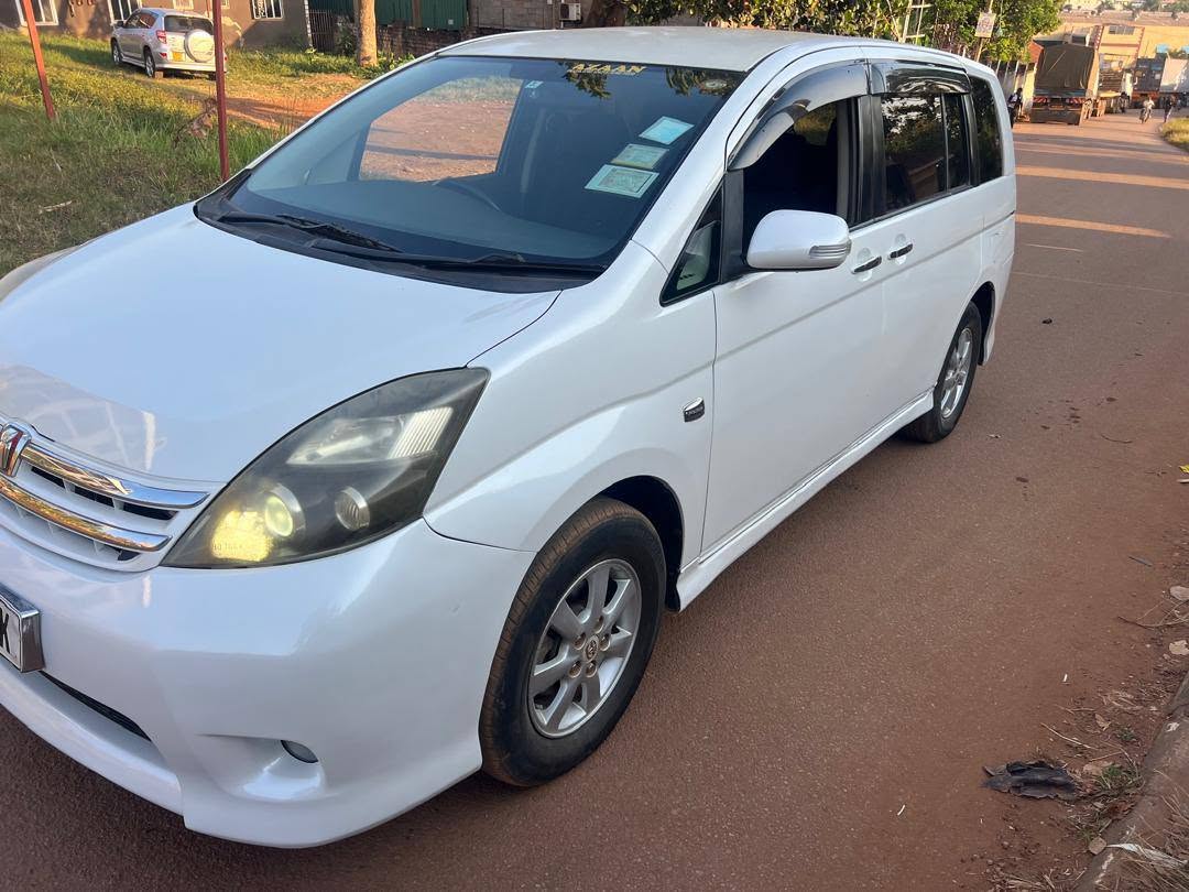 A picture of Isis at 22m call 0703457898