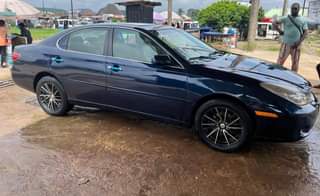 A picture of Now available for inspection Lexus ES330 05 Engine gear and