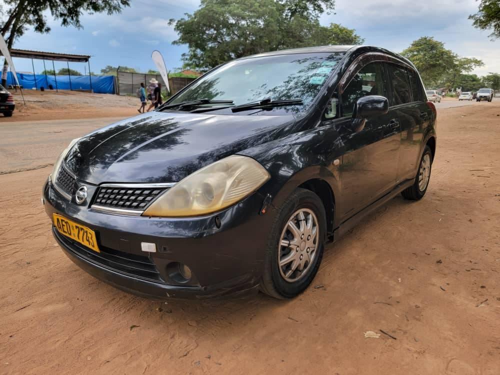 used nissan tiida