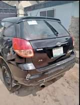 A picture of 2005 Toyota Matrix Engine smokes little Gear is okay Ac