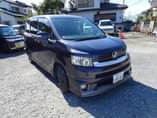A picture of Toyota voxy Year 2009 Grade ZS Mileage 109000 Cc 1800