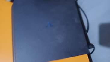 A picture of Ps4 slim