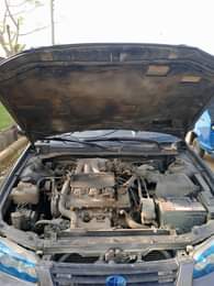 A picture of Toyota Camry Droplight Engine is Sound V6 Catalyst Intact Gear