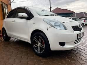 A picture of Vitz 0703704731