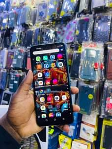 A picture of INFINIX HOT 10