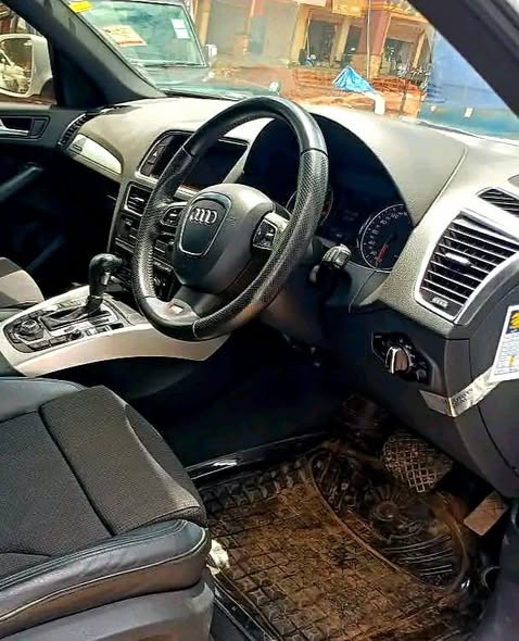 A picture of Audi Q5 2012 for sale 37millions call 0755622807
