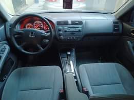 A picture of Well used 2005 civic with Engine Gear AC Clean interior