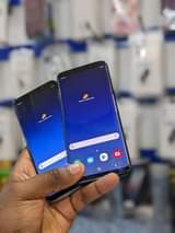 A picture of Samsung galaxy s8 