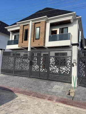 A picture of Call WhatsApp 0808 012 1504 4BEDROOM SEMI DETACHED DUPLEX FOR