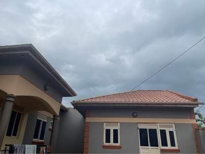 A picture of House on quick sale