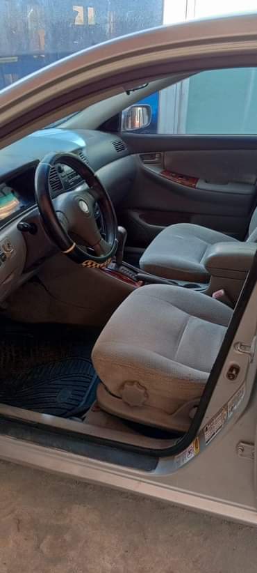 A picture of Toyota Corolla 05 Grade A Tokunbo standard Noiseless engine Few