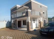 houses kyanja