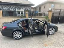 A picture of This is lexus Es350 2007 model full option with Tesla
