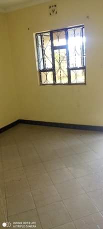 A picture of Singoselfu inapangishwa kwamrefu mita 600kuotoka lami paking ipo maji bure