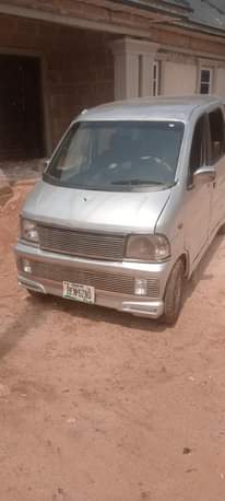A picture of Moni bus
